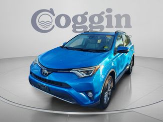 Used 2017 Toyota RAV4 Limited w/ All Weather Liner Package AWD/4WD video 1