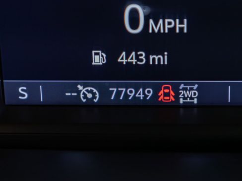 Used 2022 GMC Sierra 2500 SLE w/ SLE Convenience Package image 21