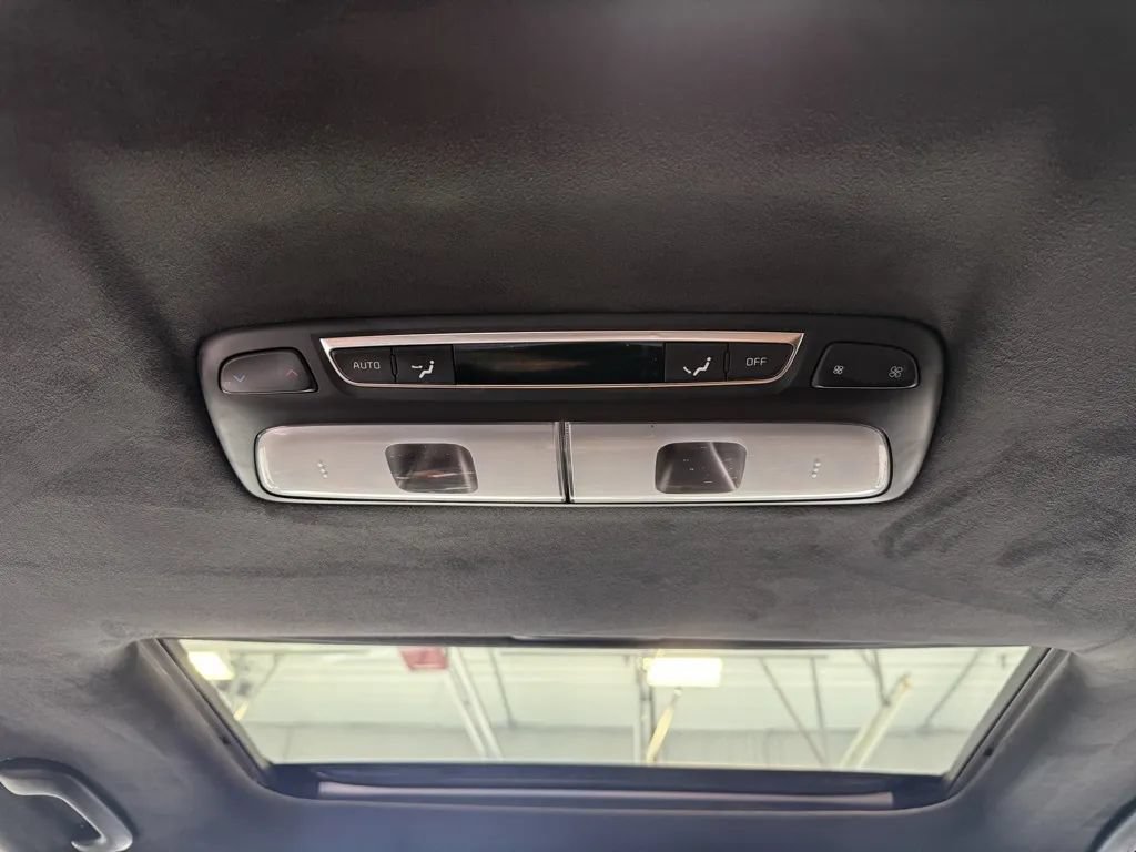 Used 2024 Kia Telluride SX Prestige X-Pro AWD/4WD image 48