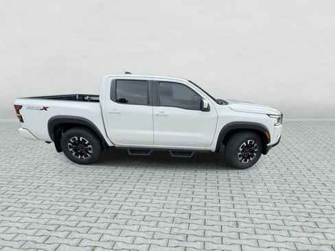 Certified 2022 Nissan Frontier Pro-X RWD image 9