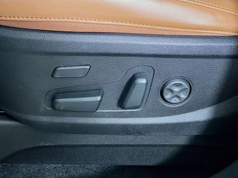 Used 2024 Kia Telluride SX Prestige X-Line image 11