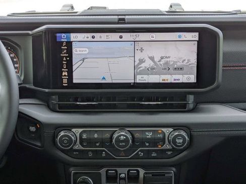 New 2026 Jeep Gladiator Rubicon AWD/4WD image 19