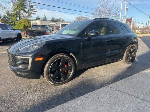 Used 2018 Porsche Macan GTS image 5