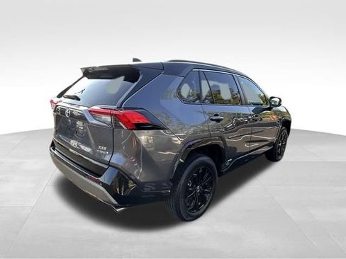 Used 2022 Toyota RAV4 XSE w/ XSE Grade Weather Package AWD/4WD image 7
