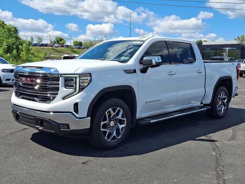 Used 2025 GMC Sierra 1500 SLT w/ SLT Premium Package AWD/4WD image 3