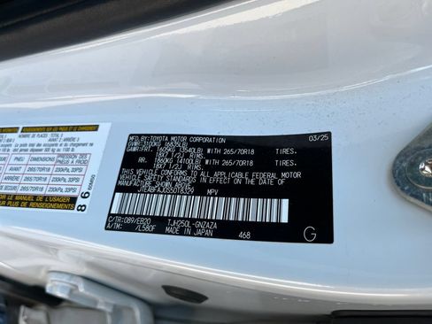 Used 2025 Toyota Land Cruiser AWD/4WD image 31