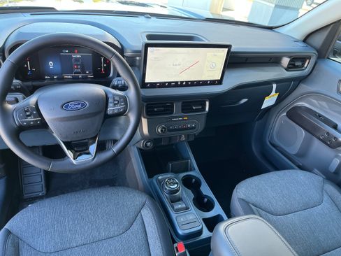 New 2025 Ford Maverick XLT w/ XLT Luxury Package AWD/4WD image 8