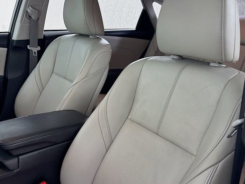 Used 2018 Toyota Avalon XLE Premium FWD image 23