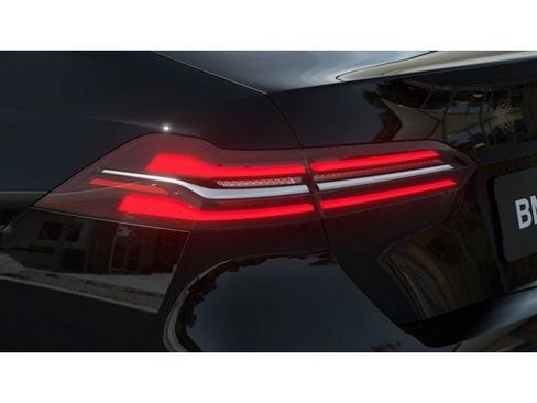 New 2027 BMW 530i RWD image 8
