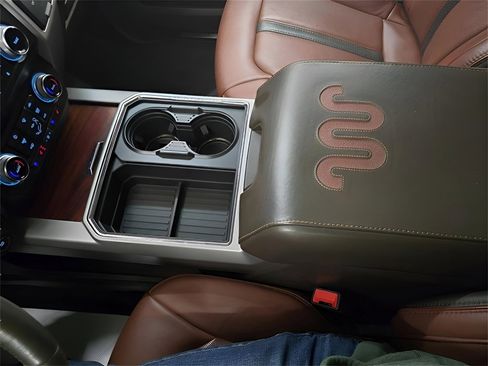 Used 2020 Ford F450 King Ranch w/ King Ranch Ultimate Package image 35