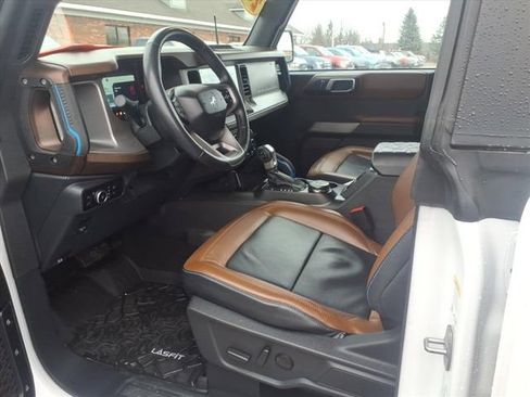 Used 2023 Ford Bronco Outer Banks w/ Sasquatch Package image 15