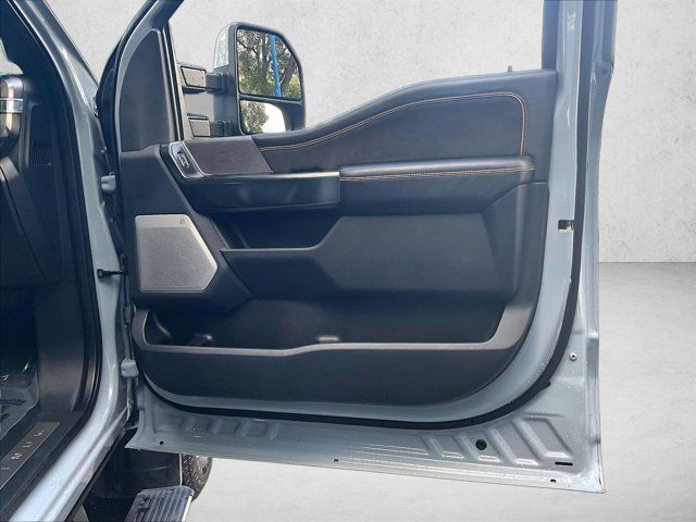 Used 2024 Ford F350 Platinum w/ FX4 Off-Road Package AWD/4WD image 19