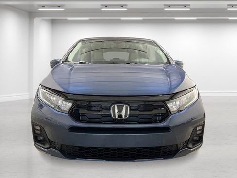 New 2026 Honda Odyssey Touring image 8