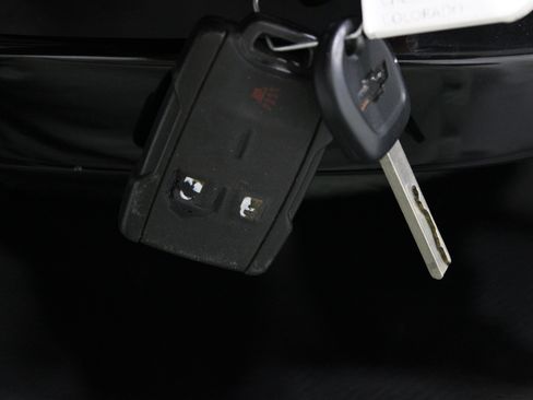 Used 2022 Chevrolet Colorado LT w/ Fleet Safety Package RWD image 19