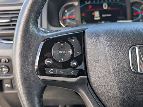 Used 2020 Honda Pilot Elite image 25