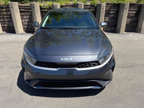 Used 2023 Kia Forte LX FWD image 2