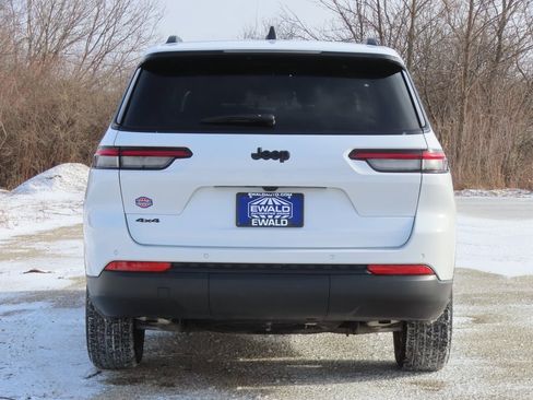 Certified 2025 Jeep Grand Cherokee L Altitude image 15