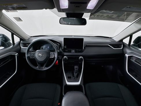 Certified 2024 Toyota RAV4 LE AWD/4WD image 23