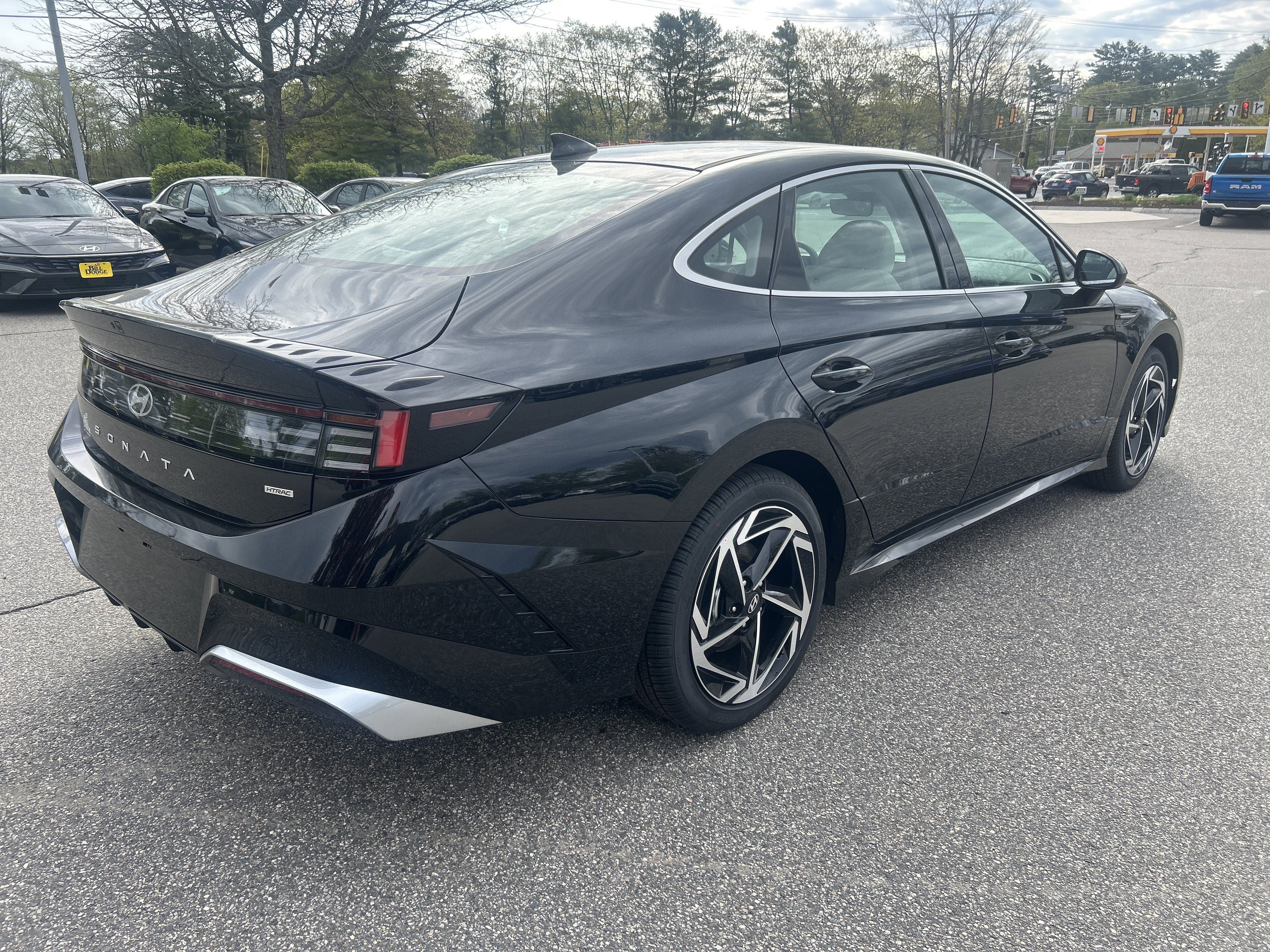 New 2026 Hyundai Sonata SEL AWD/4WD image 7