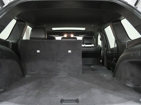 Used 2020 Jeep Grand Cherokee Altitude image 25