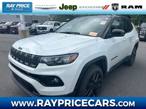 Used 2026 Jeep Compass Limited AWD/4WD image 1