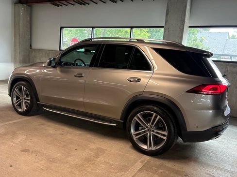 Used 2022 Mercedes-Benz GLE 350 4MATIC image 2