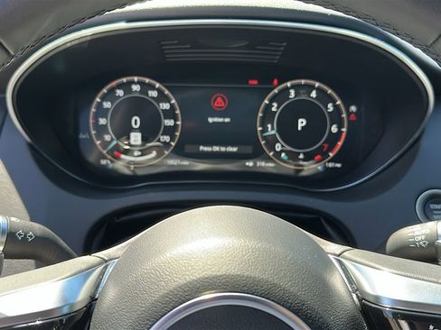 Used 2024 Jaguar E-PACE R-Dynamic SE image 14