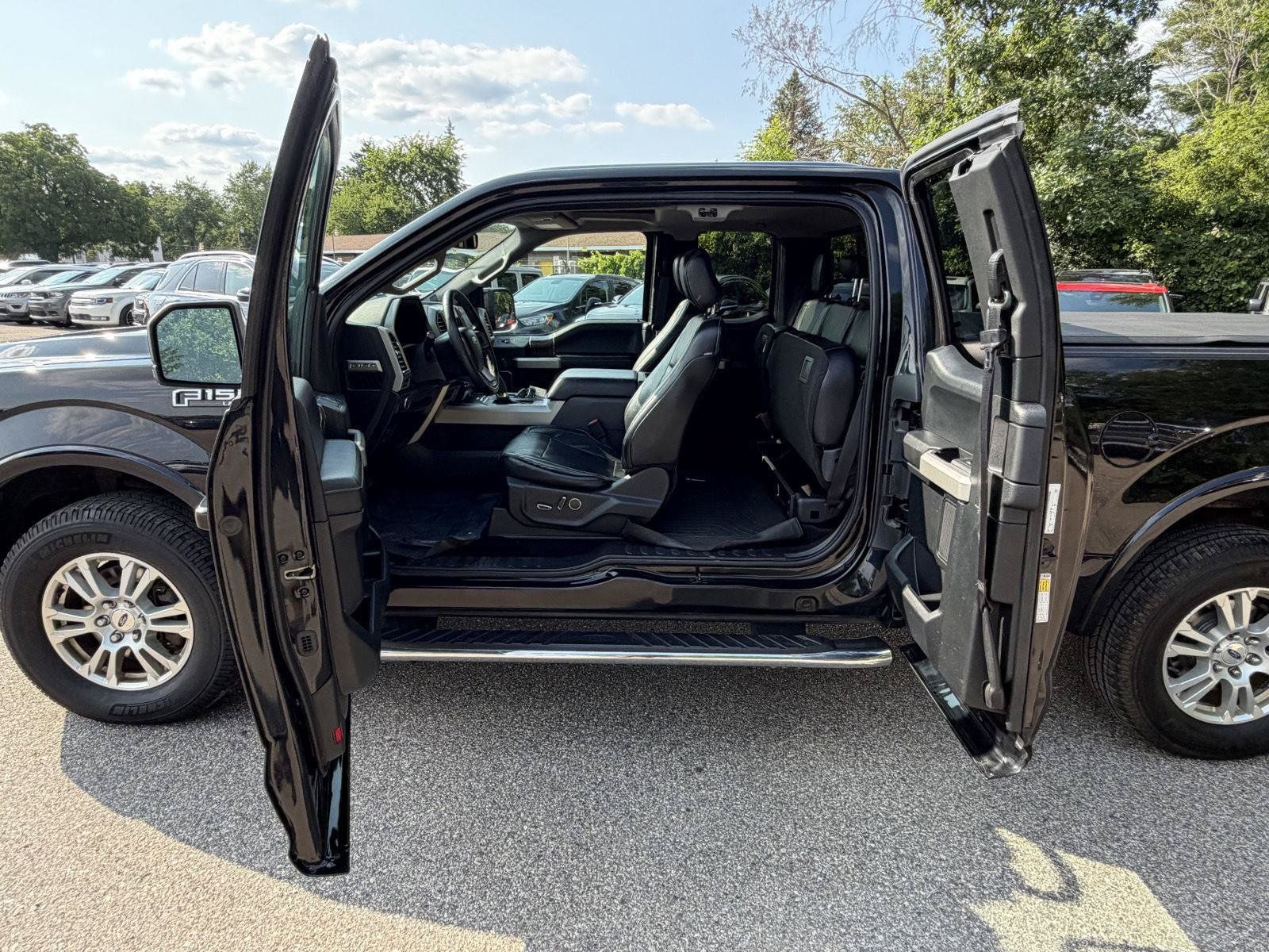 Used 2016 Ford F150 Lariat w/ Equipment Group 501A Mid AWD/4WD image 24