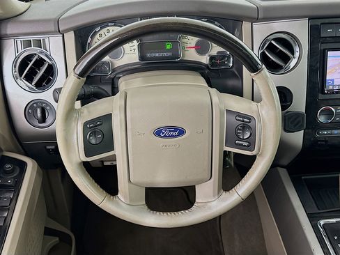 Used 2012 Ford Expedition Limited RWD image 18