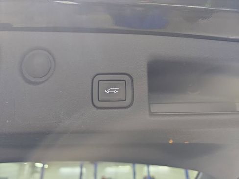 Used 2024 Chevrolet Equinox LT w/ LPO, Floor Liner Package AWD/4WD image 16