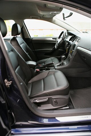 Used 2017 Volkswagen Golf Alltrack S AWD/4WD image 17