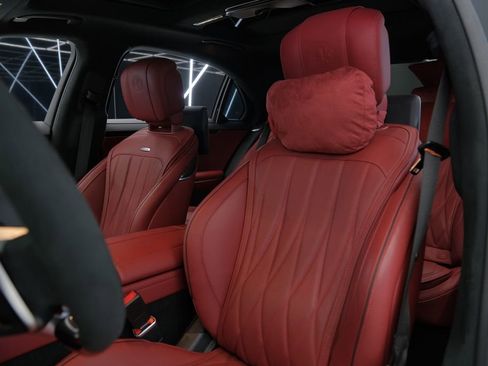 Used 2024 Mercedes-Benz S 63 AMG S image 32