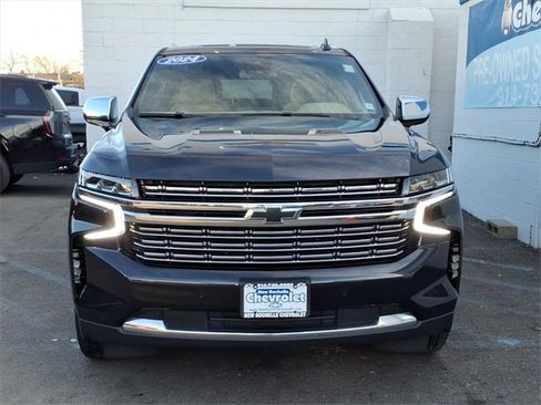 Used 2023 Chevrolet Tahoe Premier image 2