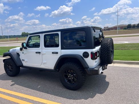 Certified 2025 Jeep Wrangler Unlimited Sport S 4xe AWD/4WD image 7