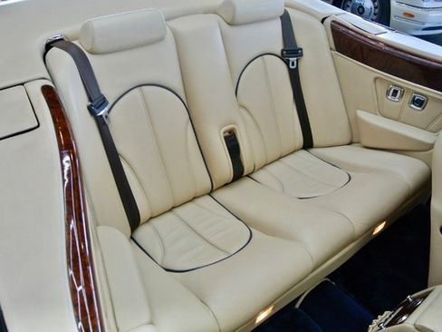 Used 2000 Rolls-Royce Corniche image 26