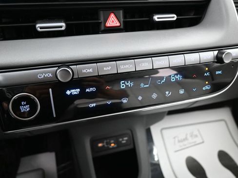 Used 2025 Hyundai Ioniq 5 Limited RWD image 18