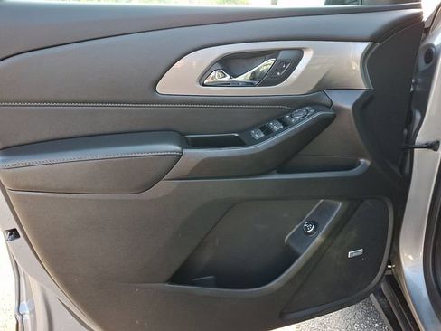 Certified 2023 Chevrolet Traverse LT w/ LT Premium Package AWD/4WD image 13