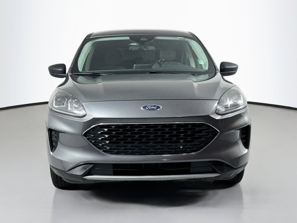Used 2022 Ford Escape SE w/ Cold Weather Package FWD image 3