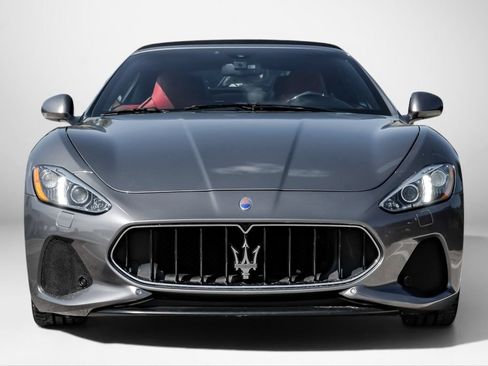 Used 2018 Maserati GranTurismo Sport RWD image 5