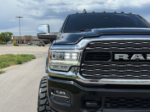 Used 2023 RAM 2500 Limited AWD/4WD image 6