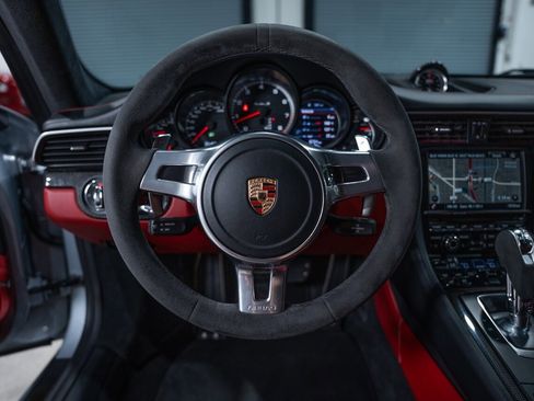 Used 2014 Porsche 911 Turbo S AWD/4WD image 19