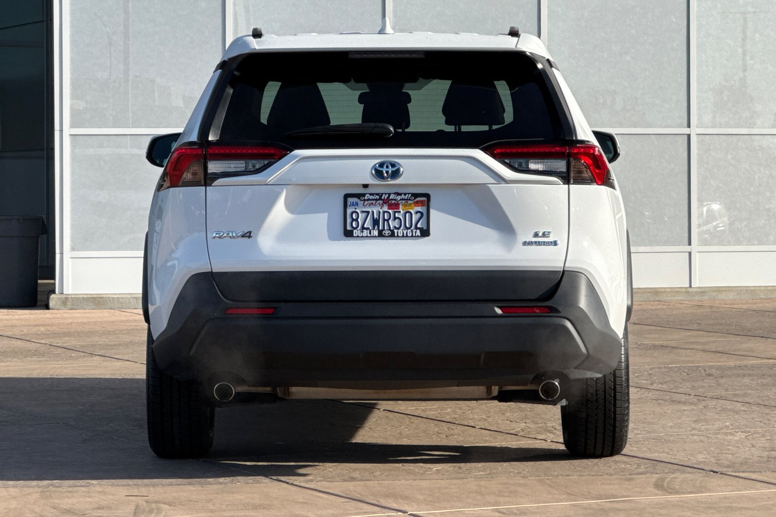 Certified 2021 Toyota RAV4 LE AWD/4WD image 6