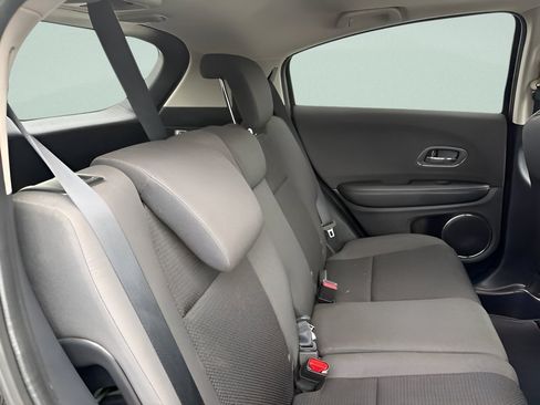 Used 2022 Honda HR-V EX image 13