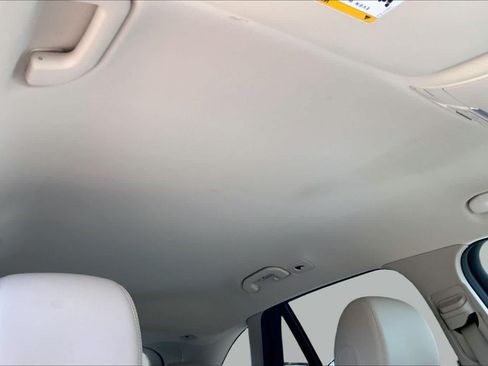 Certified 2022 Mercedes-Benz GLC 300 4MATIC w/ Premium Package Lite image 14