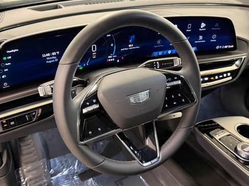 Certified 2024 Cadillac Lyriq Tech w/ Driver Assist Package AWD/4WD image 11