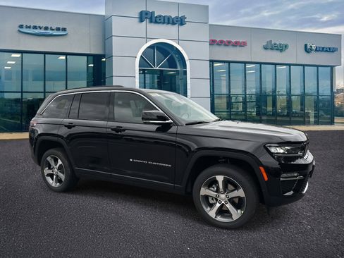 New 2025 Jeep Grand Cherokee Limited image 1