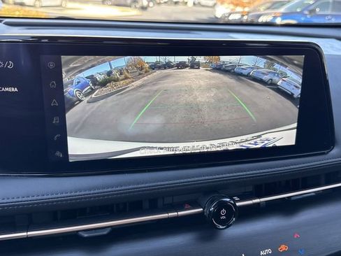 Certified 2023 Nissan Ariya AWD image 30