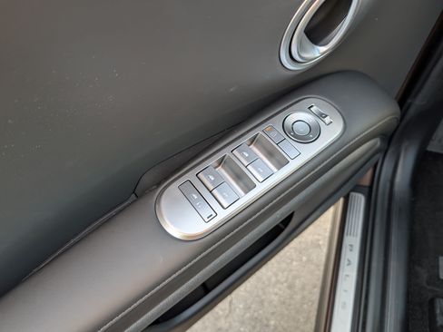 Certified 2026 Hyundai Palisade Calligraphy AWD/4WD image 19