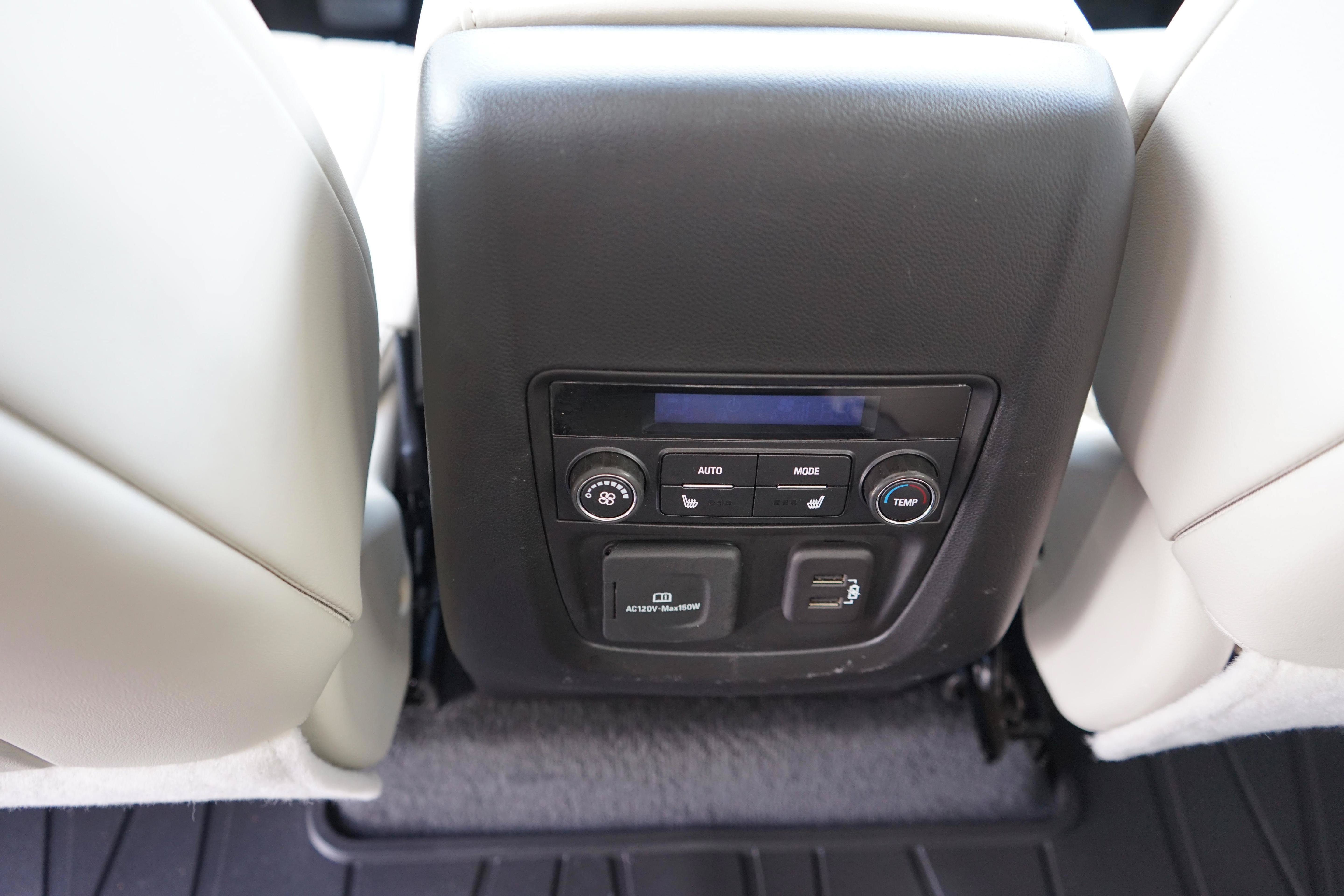 Used 2023 Buick Enclave Avenir AWD/4WD image 21
