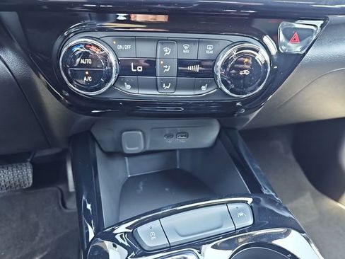 New 2026 Chevrolet Trax RS w/ Driver Confidence Package FWD image 17